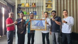 PWI Meranti dan Disporapar Perkuat Promosi Wisata, Cenderamata Jadi Simbol Apresiasi